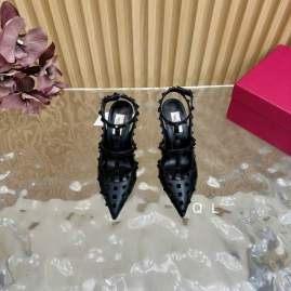 Picture of Valentino Shoes _SKUValentinosz35-409CMLL070320291